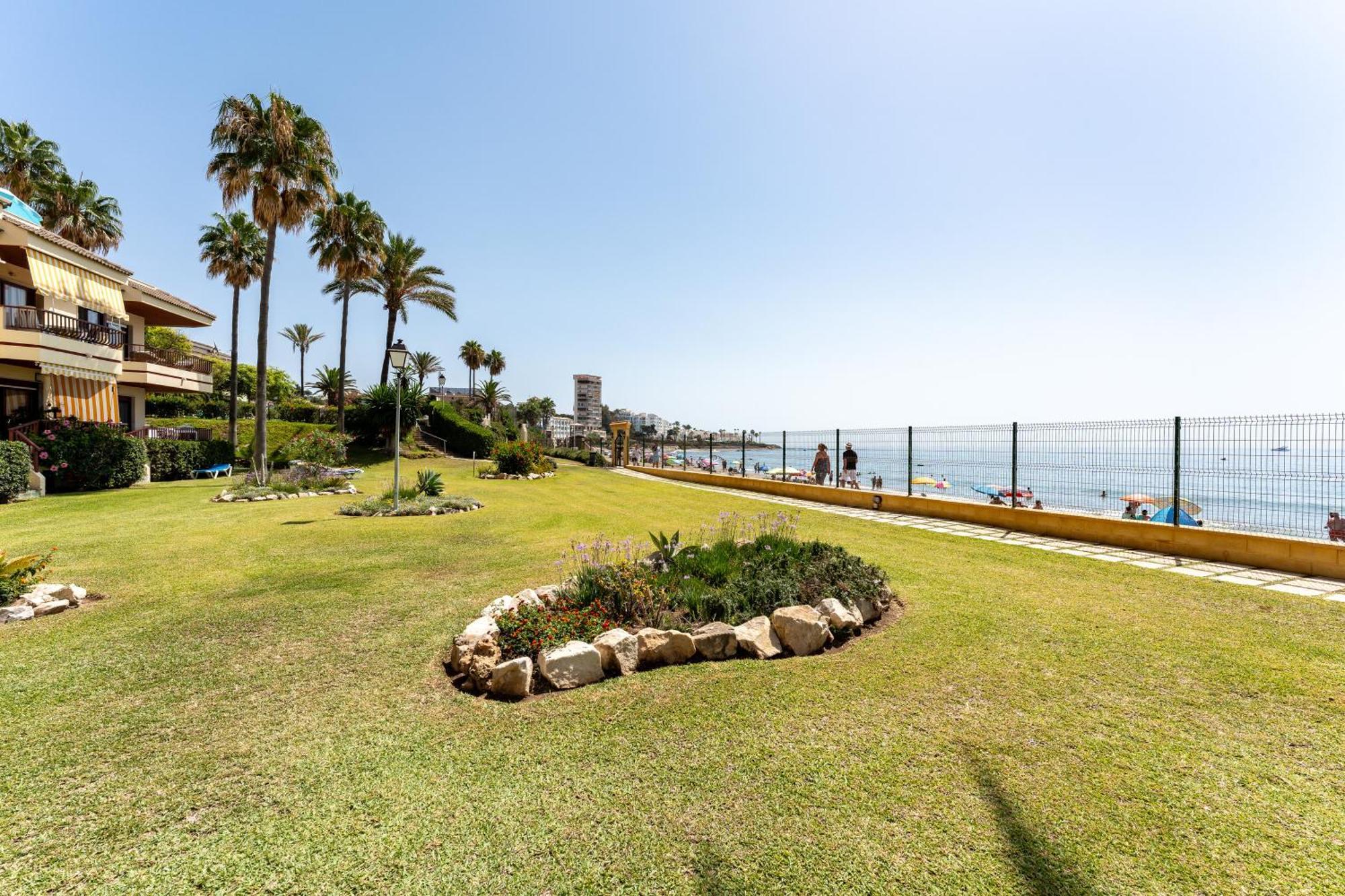 Lubina Sol Beach Sitio de Calahonda Luaran gambar